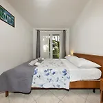 Apartments Romano 1099